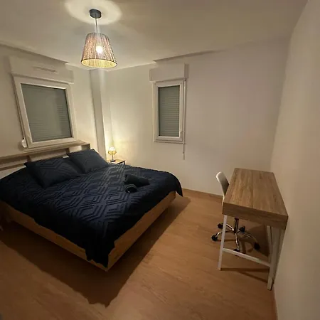 Feriehus Maison Individuelle Parking Prive Et Gratuit